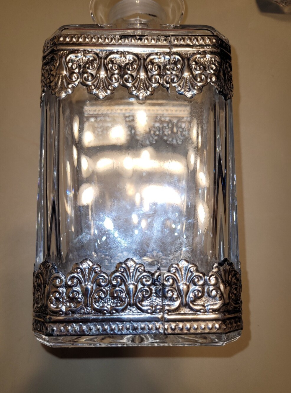Vintage Glass Decanter with Ornate Silver Metal Overlay. - Picture 3 of 9